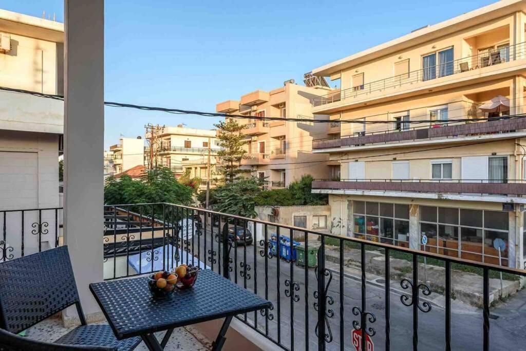 Emmanuel'S Cozy House Apartment Chania  Bagian luar foto